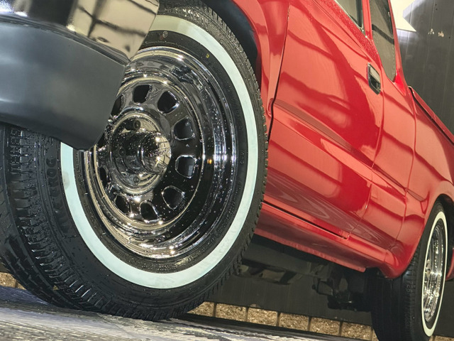 �y�J�X�^���z �J�X�^��������܂�!���[�_�E���E���t�g�A�b�v�ELED���E�A���~�z�C�[�����A�e�u�����h�̃p�[�c�̎�舵���������܂��B