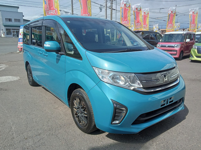 ステップワゴン1.5 G ホンダ センシング 4WD
