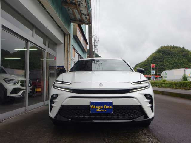 クラウンスポーツ2.5 Z E-Four 4WD