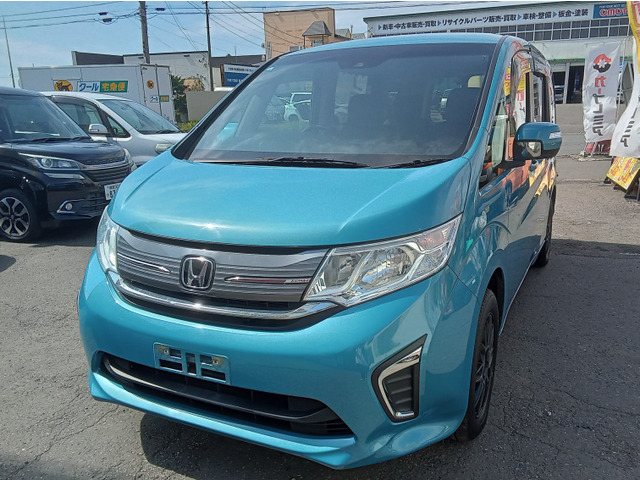ステップワゴン1.5 G ホンダ センシング 4WD
