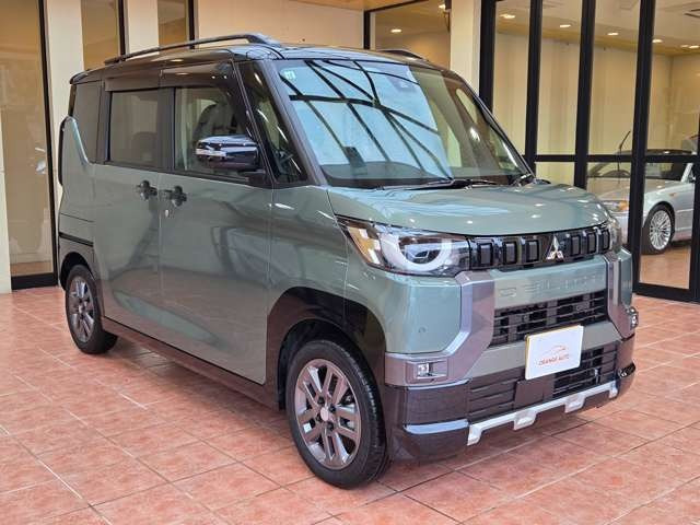 デリカミニT プレミアム 4WD