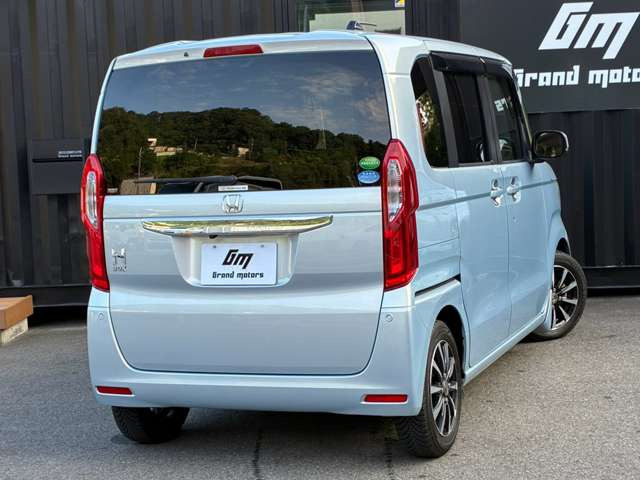 N-BOX