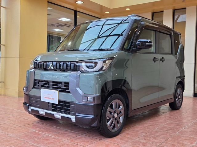 デリカミニT プレミアム 4WD