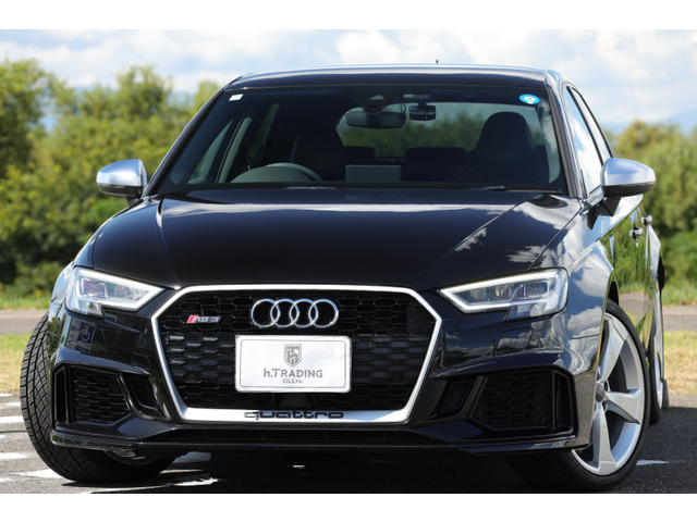 RS3スポーツバック2.5 4WD