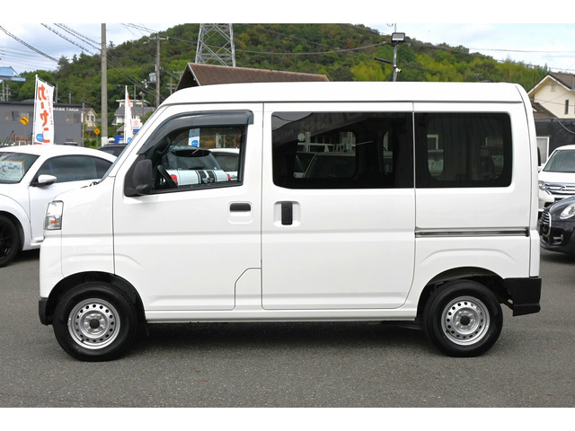 ☆★走行テスト済み☆★ 入庫時に走行チェックを実施し、足回りやブレーキの状態もしっかりと把握した上で販売しております。驚きの品質と価格を是非、ご自身の目でお確かめください♪ご試乗予約も受付中です☆