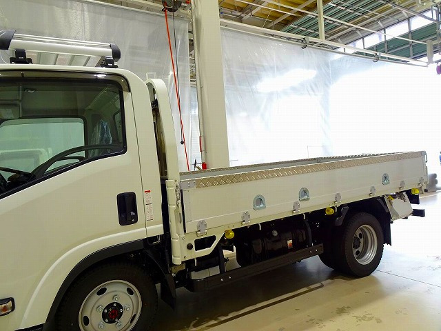 �ב����:351&times;178&times;40 �O���J �A���~�A�I�� �A�I���O���㕔�A���~�ȍ|�J�o�[ ���[�v��3�� ���S���� ���A�A�I���`�F�[��2�� �����A���~�ȍ|����/LED��Ɠ�2��