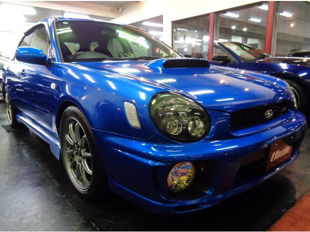 EJ20BOXERターボエンジン&6MTミッション4WD&STI専用マフラー&CUSCO車高調&STIタワーバー&前後対向キャリパー&STI3連メーター他タイミングベルト交換済車です