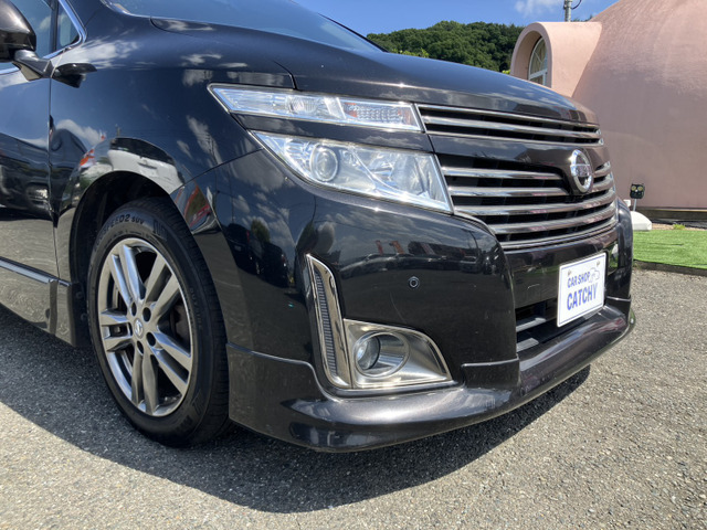 �t�����g�X�|�C���[ �_�[�N�N���[�����b�L�̃O�������J�b�R�����ł��B