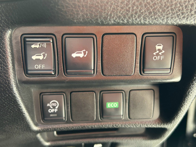 何とこのお車パワーリアゲート付きです(^^♪
