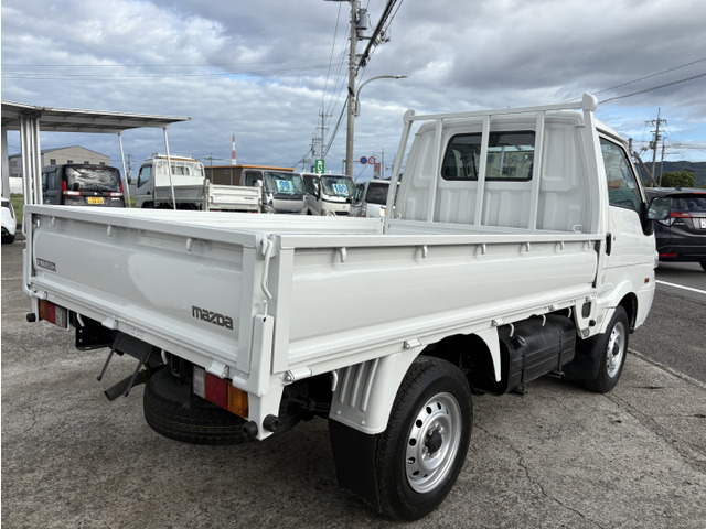 1800cc 0.85t 4WD 平ボディ ワイドロー パワーウインドウ ガソリン 走行18000K 3人乗り 5速 5MT 積載850Kg 内外装仕上げ済み
