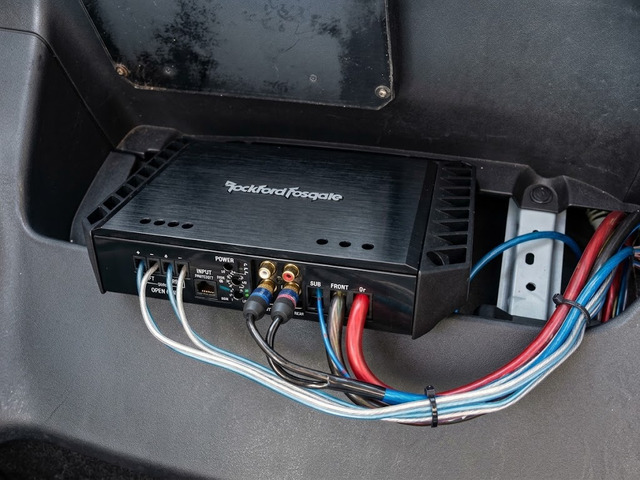 ��Rockford Fosgate POWER T400-2