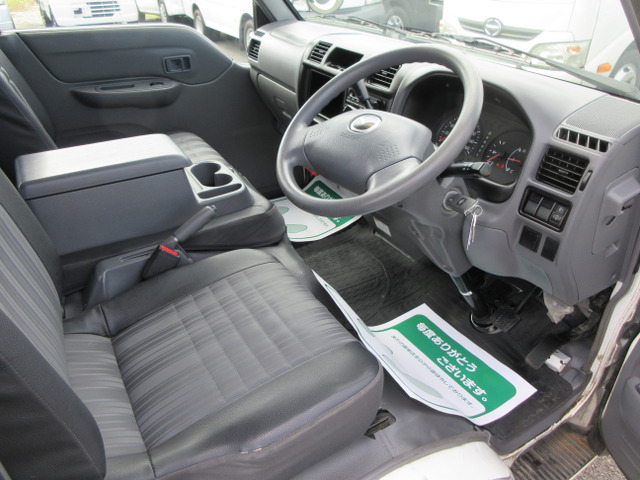 ☆内装・運転席廻りです☆