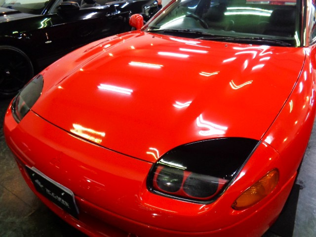 保管状況もよく光沢のあるパッションレッドカラーのボディ&スポーティな4灯プロジェクターライトです修復部はステップ部補修の軽微なもので綺麗の補修され走行に支障のないものです