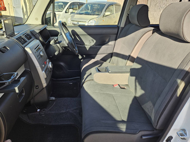 ���̑��f�ڂ��Ă��Ȃ��݌Ɏԑ���!���Ѓz�[���y�[�W���炲�m�F����������https://carshopideal.jp/