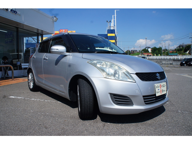 エンジン、ミッションなど金額の大きな箇所も無料修理♪代車もご用意!☆自社保証☆安心3ヶ月間の無料保証付。カーセンサーアフター保証も有り☆1年〜2年更新保証もご用意有ります。輸入車は1年保証〜有償のみです。