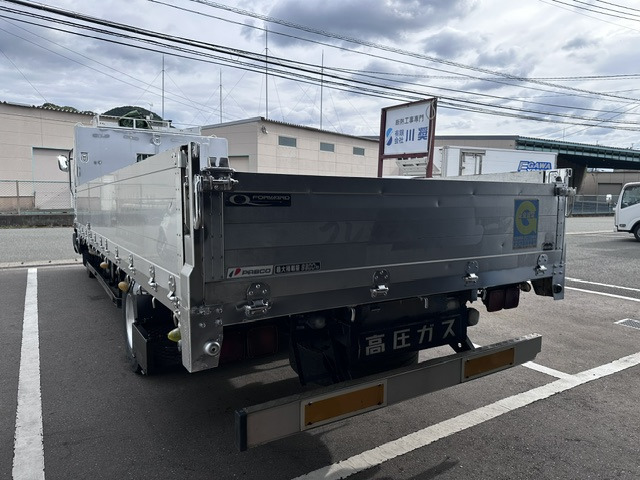 �אڎ��А����H�ꊮ��!!���S��3�J��3000km�̖����ۏ؂����t�����Ă���܂�!!