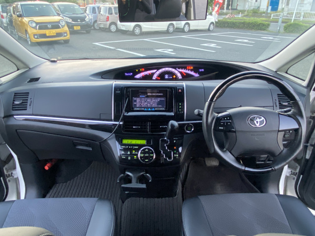 大高店は軽自動車をメインに取り扱っておりますが、本店ではコンパクトカーからミニバン、輸入車まで取り扱っております。グループ全店で常時在庫180台以上取り揃えております。厳選仕入れをしております!