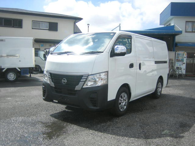 NV350キャラバン(日産) 中温冷凍車・-5度設定・5ドア 中古車画像