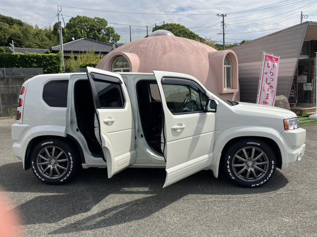 納車後も車検、整備、パーツ取り付けなどカーライフをサポート致します。