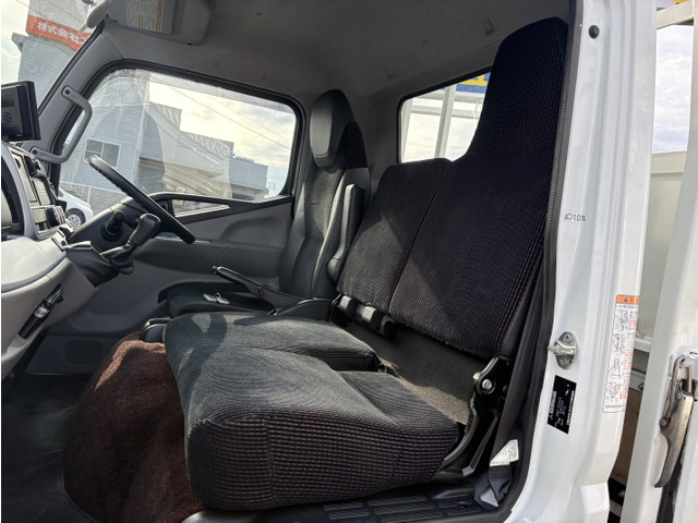2990cc 3t 3�g�� �ύ�3000Kg �����p���[�Q�[�g�t 5�� 5MT ���~�׏d600Kg P/G����158&times;46 �ב����307&times;161 ���O���d�グ�ς�