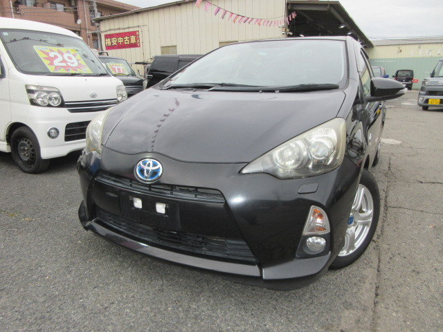 アクア(トヨタ) 1.5 G　二年車検整備付き支払総額68万円 中古車画像