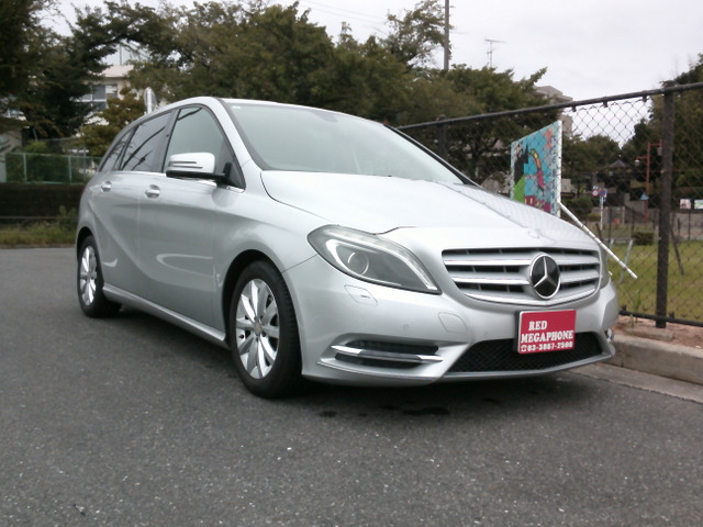 Bクラス(メルセデス・ベンツ) B180 ブルーエフィシェンシー 中古車画像