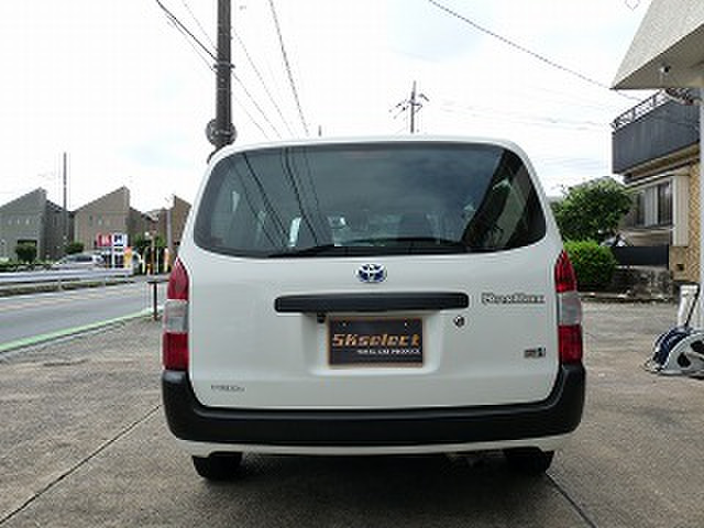 ご納車後も車検はもちろんメンテナンスや板金ペイント、ドレスアップパーツ販売や取付け、チューニングなどなんでもご相談ください。
