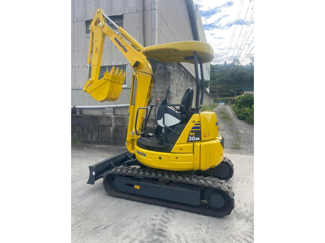 コマツ(国産車その他) 油圧ショベル　塗装済み★現状渡し★1405時間走行 中古車画像