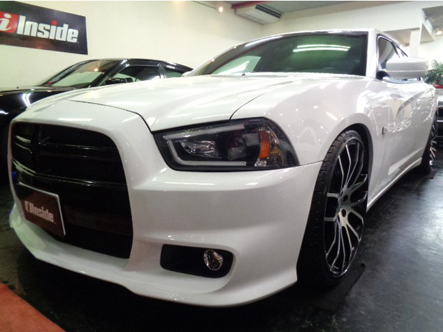 チャージャー(ダッジ) SXT　3.6V6VVTエンジンLEDライト 中古車画像