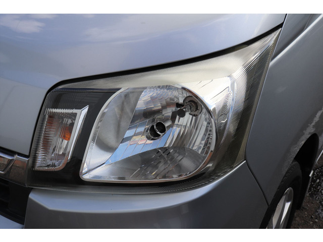 �I�[�g�}��CVT�ł��̂ŕϑ��V���b�N���Ȃ��R����悢�ł��B