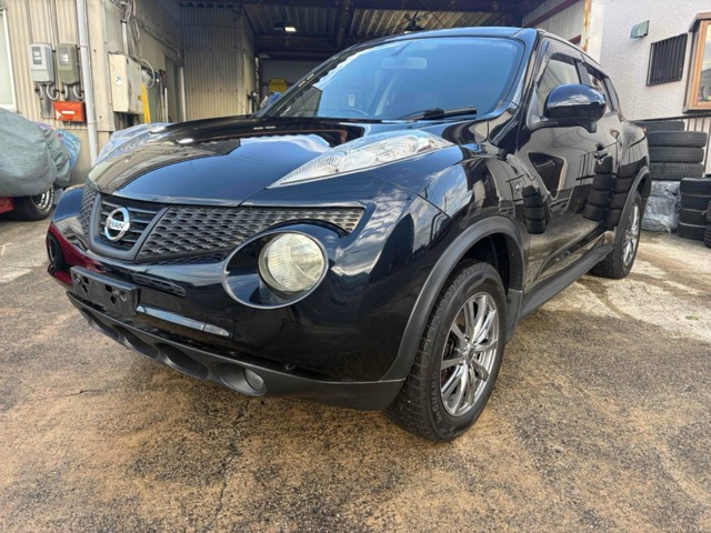 ジューク(日産) 1.5 15RX タイプV 中古車画像