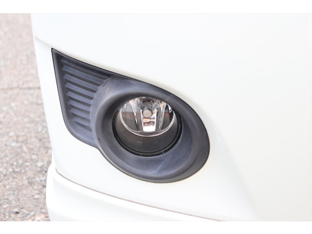 �I�[�g�}��CVT�ł��̂ŕϑ��V���b�N���Ȃ��R����悢�ł��B