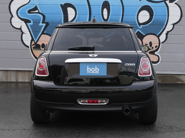 �������̕��₲���X��������q�l�ɂ́A���[���܂��͂��d�b�ŏڍׂ������������Ē����Ă���܂��B