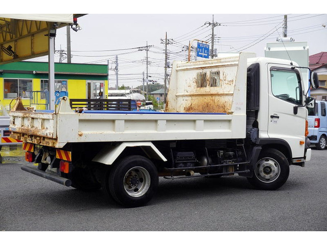 �o���E�g���b�N���A���݌�200��ȏ�!!���Ђ�HP�����񂲗����������Bhttp://www.vantruck.co.jp/index.htm