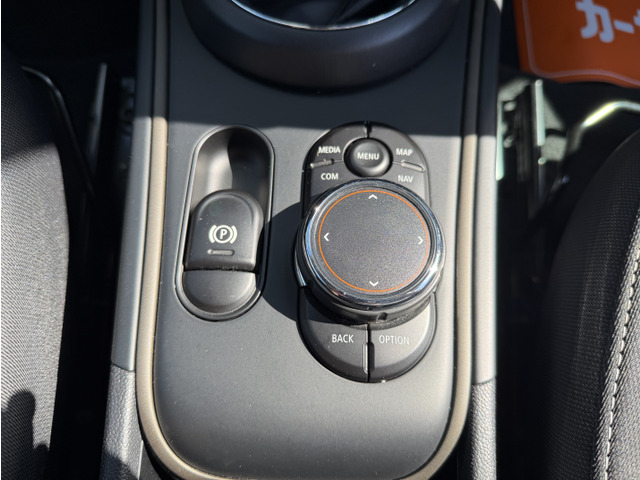 ���������₢������011-887-6699�܂ł��C�y�ɂǂ���������