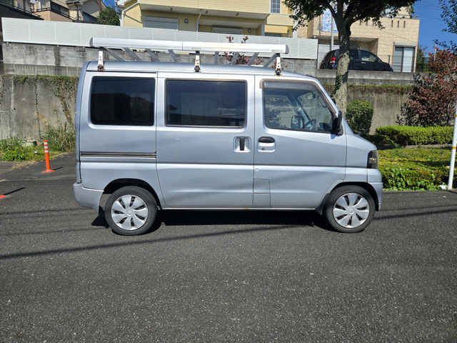 �t�B�����t�ł��B(�x�����z17.8���~�E�����Ɍ���E���[�t�L�������E4WD)