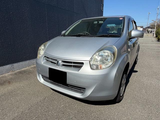 パッソ(トヨタ) 1.0 X　ナビ 中古車画像
