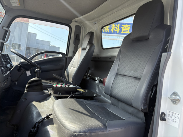 5190cc 4t 4�g�� �U���� �V���a ���s41000K ���O���d�グ�ς� 6�� 6MT �p���[�E�C���h�E �^�C��6�{�V�i 2�l��� �ύ�4000Kg