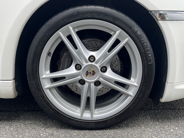 �t�����g235/40ZR18 PILOT SPORT / �{�N�X�^�[SII�z�C�[��