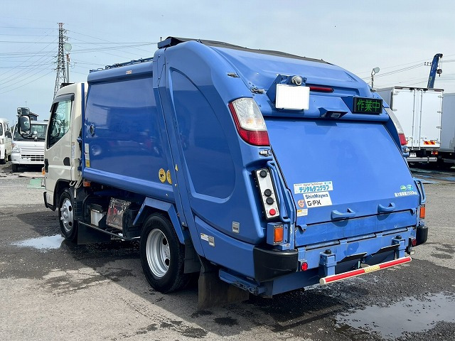 汚水タンク R3-キャンター・圧縮式塵芥車