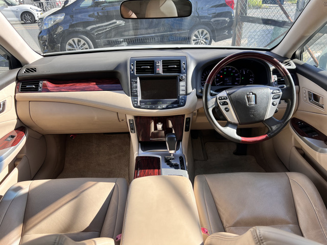 �I�[�g���[���戵�X�ł��B���X�Ń��[���̐R�����ʂ�Ȃ��������̈�x�����k���������B