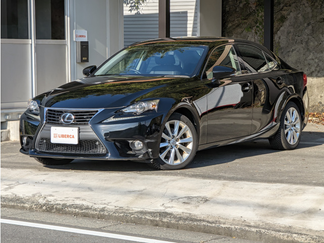 IS(レクサス) 中古車画像