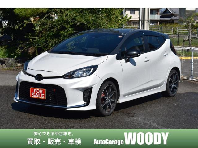 アクア(トヨタ) 1.5 GRスポーツ　パールツートン コンフォートPKG 中古車画像