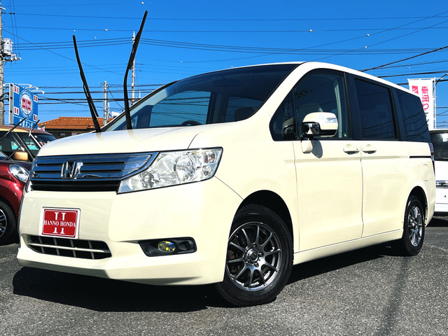 ステップワゴン(ホンダ) 2.0 L　純正ナビTV フリップダウン 両側電動 中古車画像