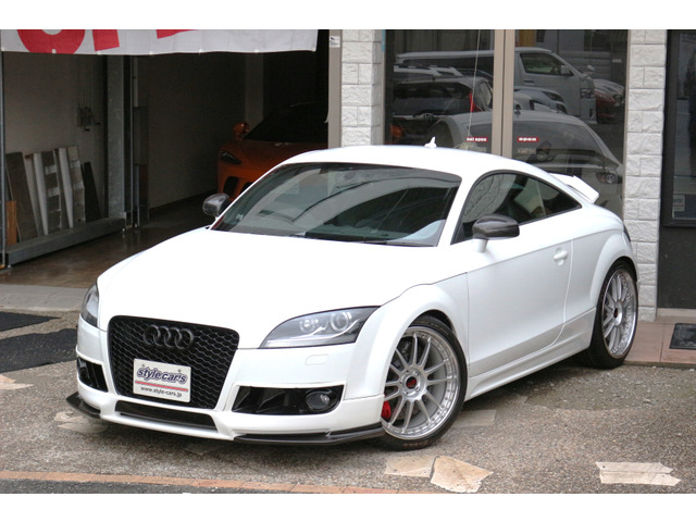 ☆こだわり抜いたカスタム車!【8JBWA-TT】入庫しました!KW車高調にOZアルミ!さらに内装にまでしっかりとこだわった希少車!一台限りの特別車!現車確認可能ですのでお早めに問い合わせください!