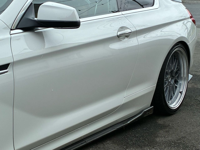 ●整備士と連携して、しっかり仕上げた車両をご提供します!
