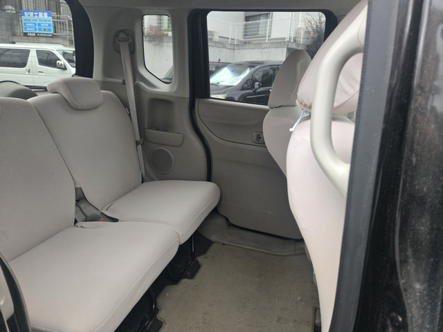 �V�[�g���L�X�ł��B(�x�����z17.8���~�E�����Ɍ���E�^�C�~���O�`�F�[���ł��̂Ńx���g�����K�v�������܂���)