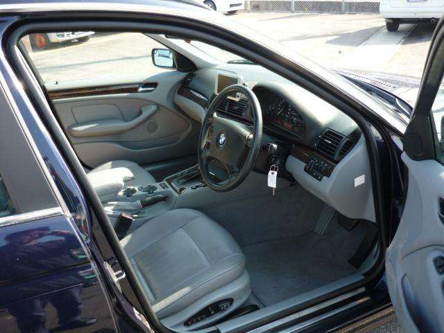 3シリーズツーリング318i