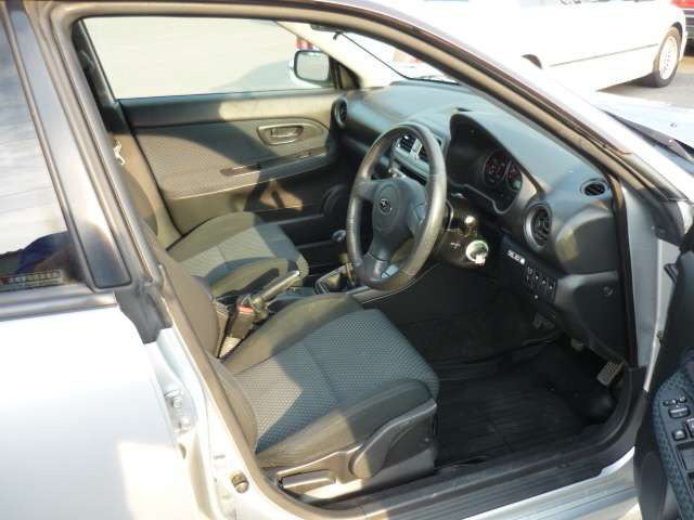 インプレッサ1.5 i 4WD
