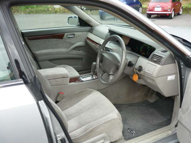 セドリック2.5 250LV プレミアムリミテッド